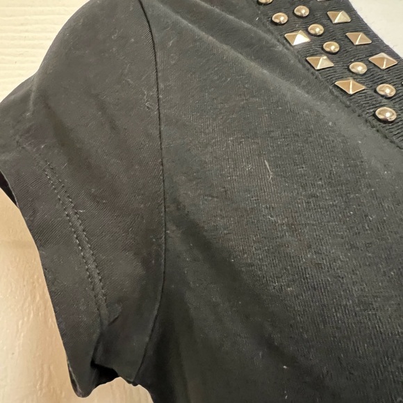 COPY - Express Sexy Basic Black Studded Tee - Picture 5 of 8